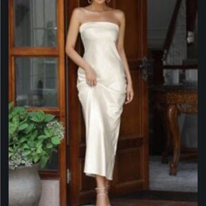 Solid Satin Tube Formal Dress in Apricot